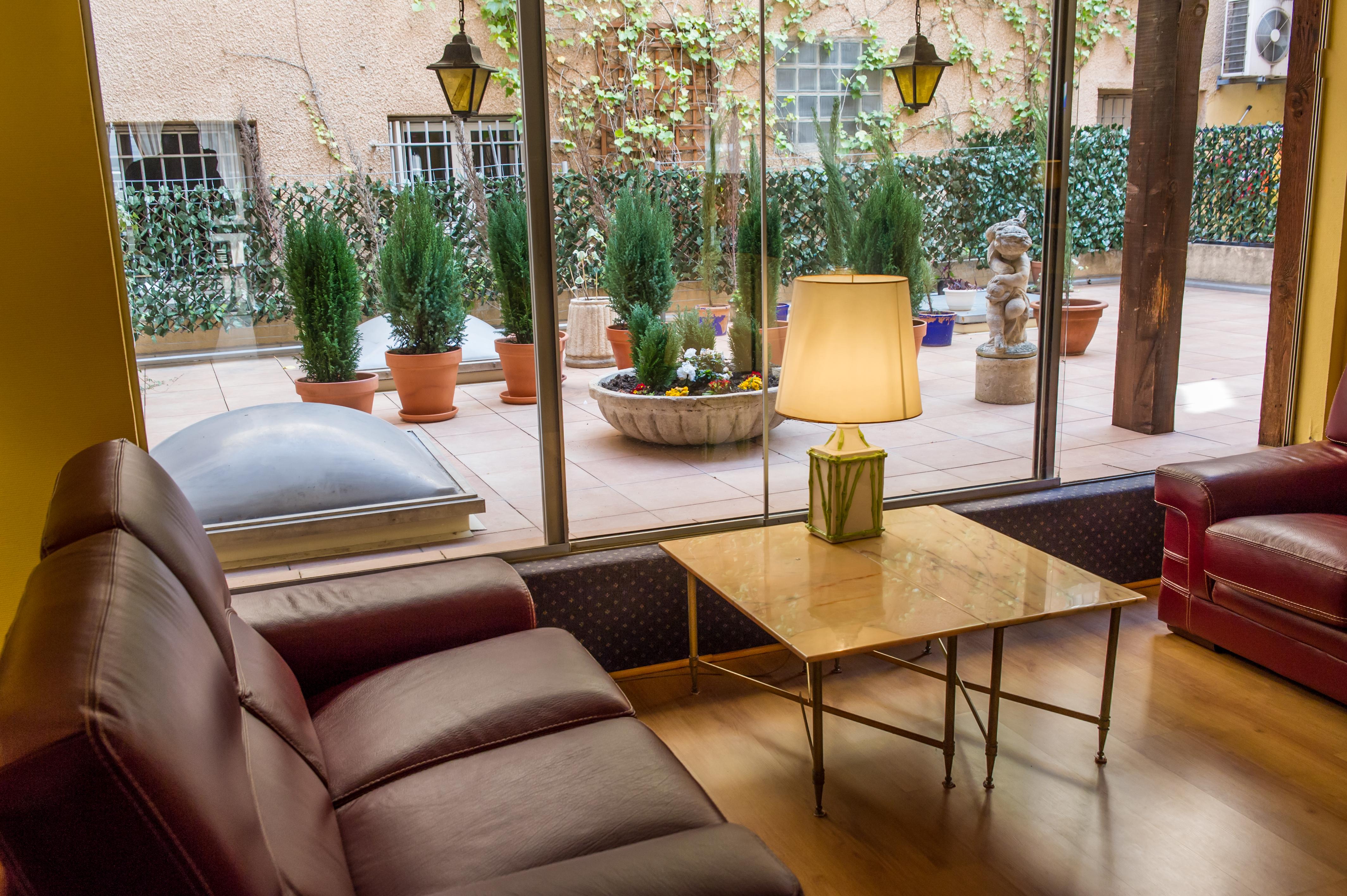 Hotel Pb - Paris-Barcelone Perpignan Ngoại thất bức ảnh