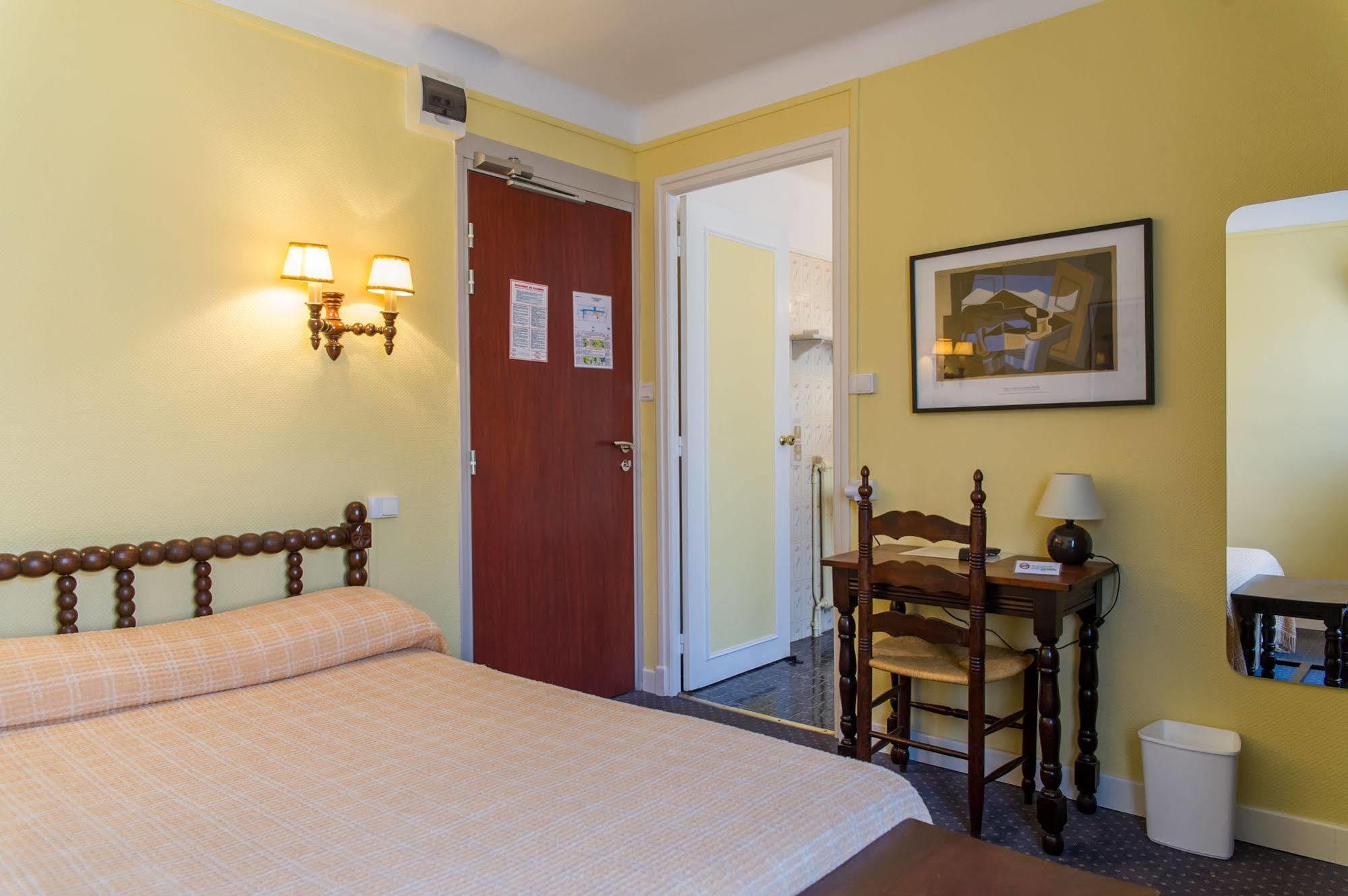 Hotel Pb - Paris-Barcelone Perpignan Ngoại thất bức ảnh